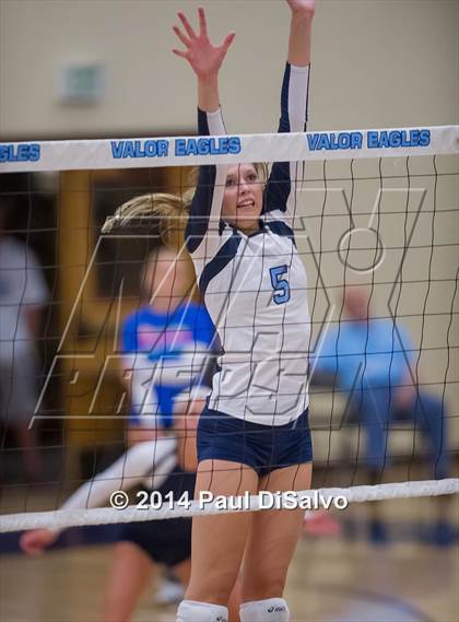 Thumbnail 2 in Mullen @ Valor Christian photogallery.
