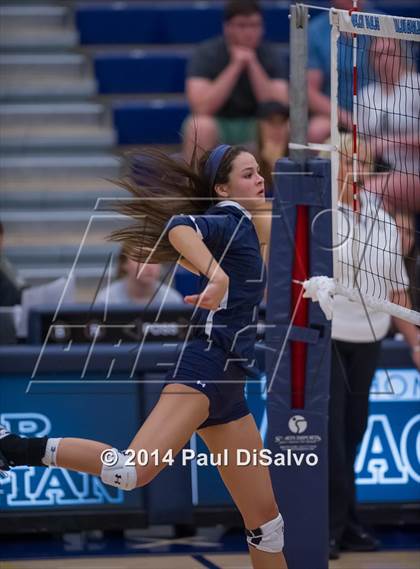 Thumbnail 1 in Mullen @ Valor Christian photogallery.