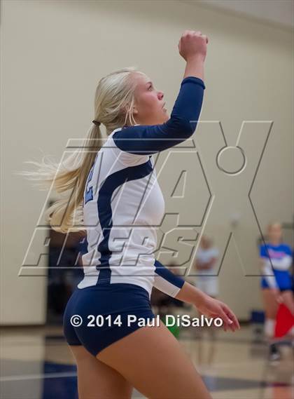 Thumbnail 1 in Mullen @ Valor Christian photogallery.