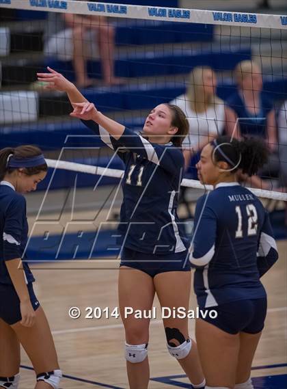 Thumbnail 2 in Mullen @ Valor Christian photogallery.