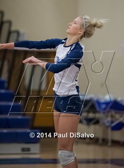 Thumbnail 2 in Mullen @ Valor Christian photogallery.