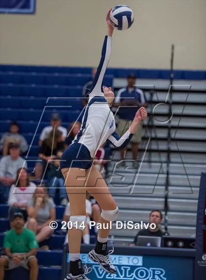 Thumbnail 2 in Mullen @ Valor Christian photogallery.