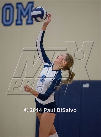 Thumbnail 2 in Mullen @ Valor Christian photogallery.