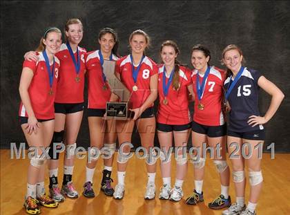 Thumbnail 1 in Campolindo (CIF State D3 Award Photos) photogallery.