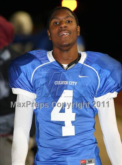 Thumbnail 3 in Santa Monica vs. Culver City (CIF SS Playoffs) photogallery.