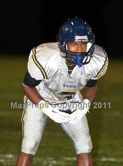 Thumbnail 3 in Santa Monica vs. Culver City (CIF SS Playoffs) photogallery.