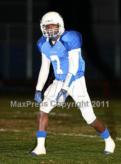 Thumbnail 1 in Santa Monica vs. Culver City (CIF SS Playoffs) photogallery.