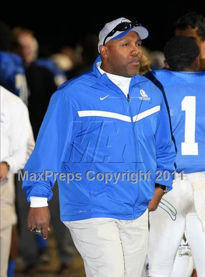 Thumbnail 2 in Santa Monica vs. Culver City (CIF SS Playoffs) photogallery.