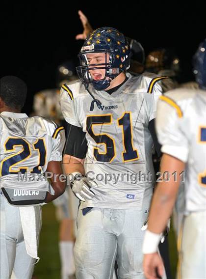 Thumbnail 3 in Santa Monica vs. Culver City (CIF SS Playoffs) photogallery.