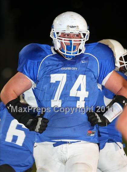 Thumbnail 2 in Santa Monica vs. Culver City (CIF SS Playoffs) photogallery.