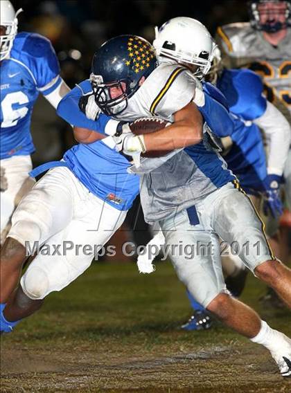 Thumbnail 3 in Santa Monica vs. Culver City (CIF SS Playoffs) photogallery.