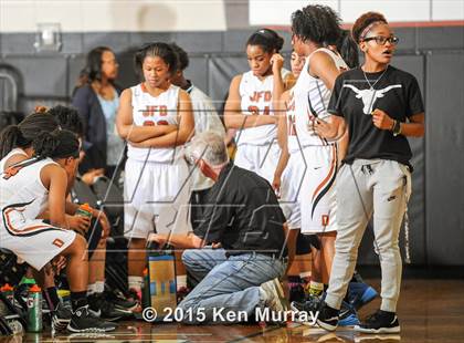 Thumbnail 3 in Ray vs. Dobie (McDonald's Texas Invitational) photogallery.