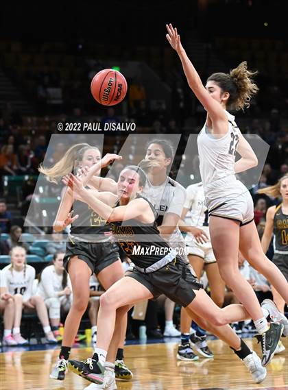 Thumbnail 3 in Green Mountain @ Mullen (CHSAA 4A Final Four) photogallery.