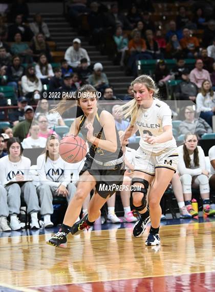 Thumbnail 2 in Green Mountain @ Mullen (CHSAA 4A Final Four) photogallery.