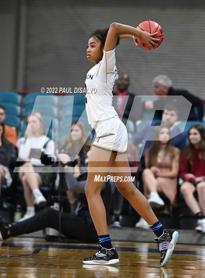 Thumbnail 1 in Green Mountain @ Mullen (CHSAA 4A Final Four) photogallery.