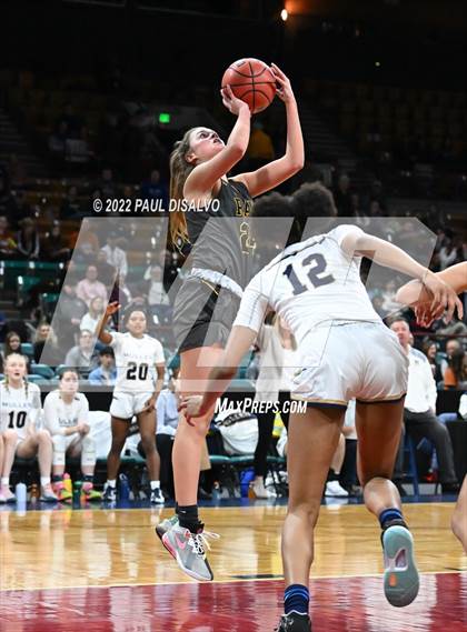 Thumbnail 1 in Green Mountain @ Mullen (CHSAA 4A Final Four) photogallery.
