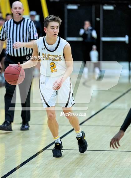 Thumbnail 1 in Newbury Park vs. Oaks Christian photogallery.