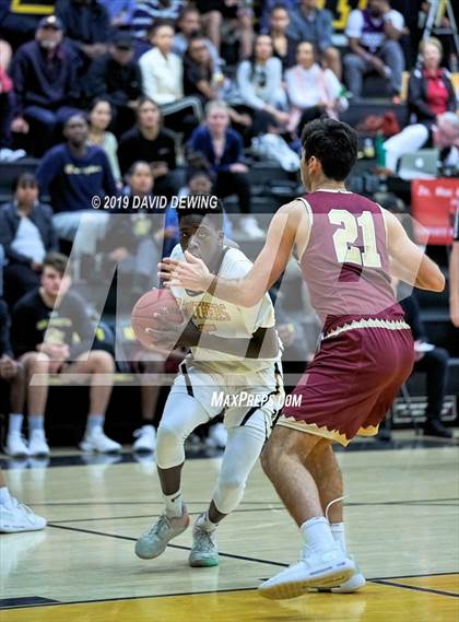 Thumbnail 2 in Newbury Park vs. Oaks Christian photogallery.