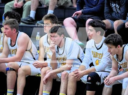 Thumbnail 2 in Newbury Park vs. Oaks Christian photogallery.