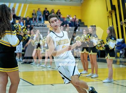 Thumbnail 2 in Newbury Park vs. Oaks Christian photogallery.