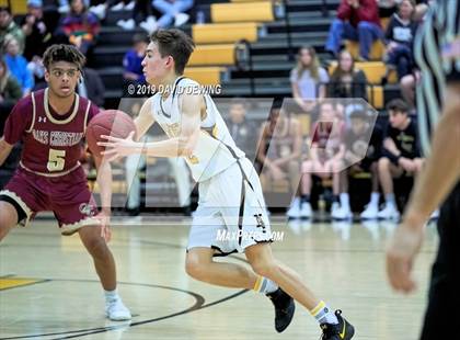 Thumbnail 3 in Newbury Park vs. Oaks Christian photogallery.