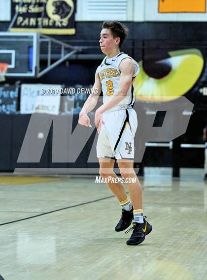 Thumbnail 1 in Newbury Park vs. Oaks Christian photogallery.