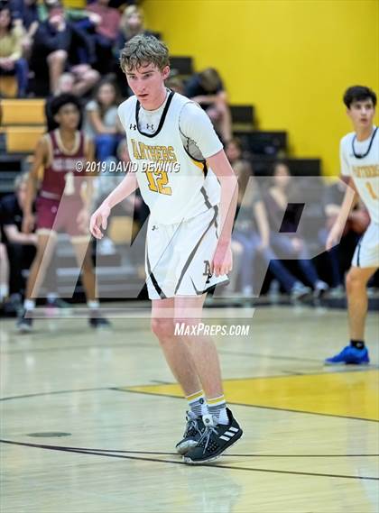 Thumbnail 3 in Newbury Park vs. Oaks Christian photogallery.