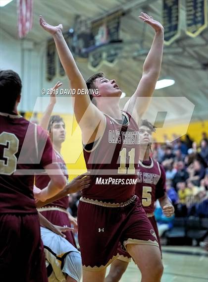 Thumbnail 2 in Newbury Park vs. Oaks Christian photogallery.
