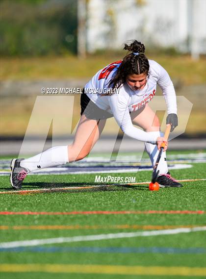 Thumbnail 1 in Orchard Park vs. Mamaroneck (NYSPHSAA Class A Final) photogallery.