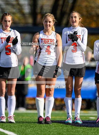 Thumbnail 1 in Orchard Park vs. Mamaroneck (NYSPHSAA Class A Final) photogallery.