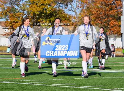 Thumbnail 2 in Orchard Park vs. Mamaroneck (NYSPHSAA Class A Final) photogallery.