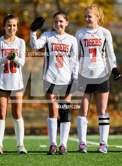 Thumbnail 3 in Orchard Park vs. Mamaroneck (NYSPHSAA Class A Final) photogallery.