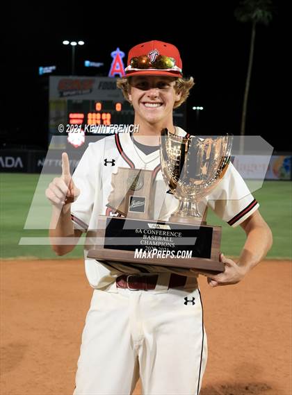 Thumbnail 1 in Liberty (AIA 6A Final Awards) photogallery.