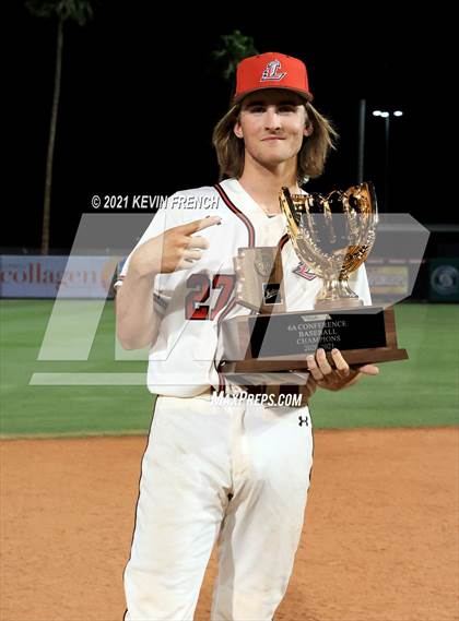 Thumbnail 1 in Liberty (AIA 6A Final Awards) photogallery.