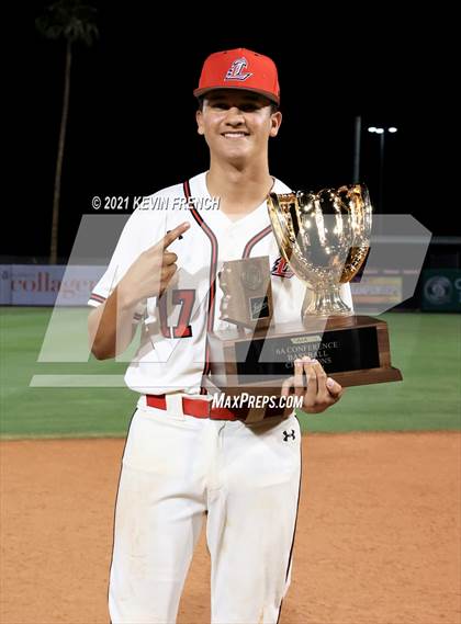 Thumbnail 1 in Liberty (AIA 6A Final Awards) photogallery.