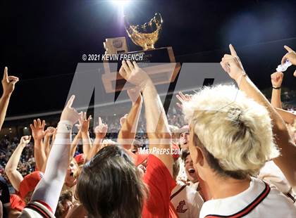 Thumbnail 1 in Liberty (AIA 6A Final Awards) photogallery.