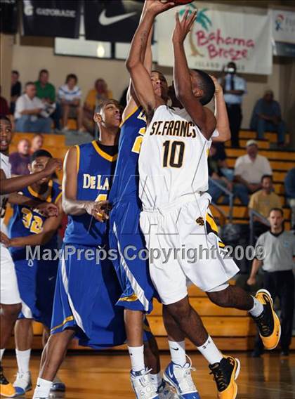 Thumbnail 3 in St. Frances Academy vs. De La Salle (City of Palms Classic) photogallery.