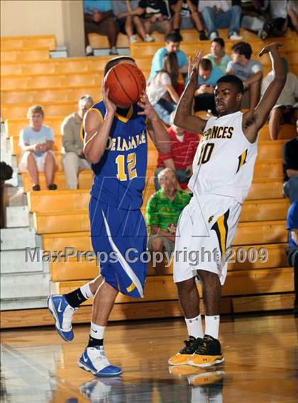 Thumbnail 1 in St. Frances Academy vs. De La Salle (City of Palms Classic) photogallery.