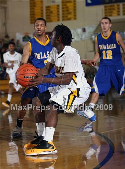 Thumbnail 3 in St. Frances Academy vs. De La Salle (City of Palms Classic) photogallery.