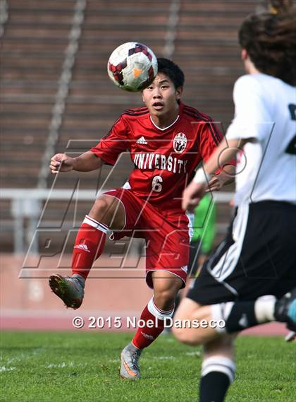 Thumbnail 1 in University vs Gateway photogallery.