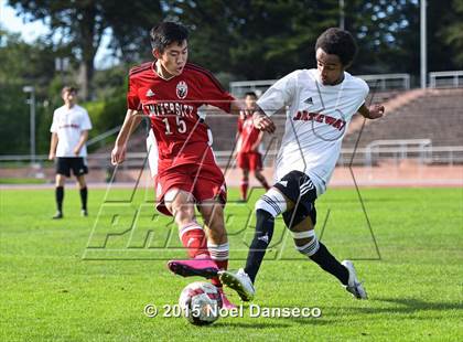 Thumbnail 2 in University vs Gateway photogallery.