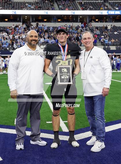 Thumbnail 1 in Oakwood @ Jayton (UIL 1A Division II Football Final Medal Ceremony) photogallery.