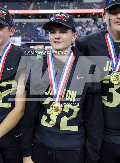Thumbnail 1 in Oakwood @ Jayton (UIL 1A Division II Football Final Medal Ceremony) photogallery.