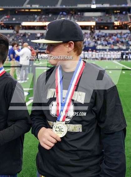 Thumbnail 3 in Oakwood @ Jayton (UIL 1A Division II Football Final Medal Ceremony) photogallery.