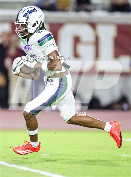 Thumbnail 2 in Clovis East @ Clovis West photogallery.