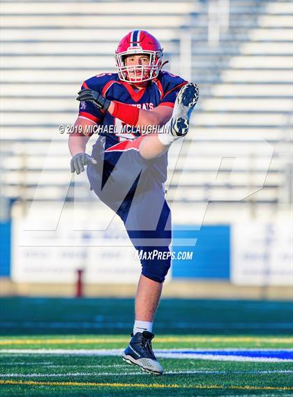 Thumbnail 3 in MacArthur vs. Valley Stream Central (Sec VIII Conf II Semifinal) photogallery.