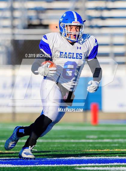 Thumbnail 3 in MacArthur vs. Valley Stream Central (Sec VIII Conf II Semifinal) photogallery.