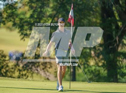 Thumbnail 3 in Bear Creek Fall Preview photogallery.