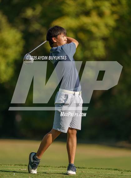 Thumbnail 3 in Bear Creek Fall Preview photogallery.