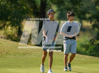 Thumbnail 3 in Bear Creek Fall Preview photogallery.